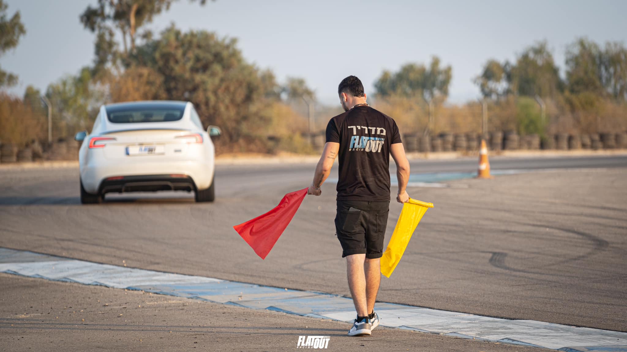 מדריך בקורס נהיגה מתקדמת - פלאטאוט